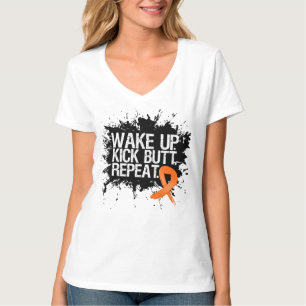 Leukämie wachen Tritt-Hintern-Wiederholung auf T-Shirt
