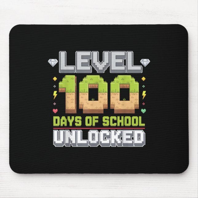 Level 100 Days of School Unlocks Gaming Pixel 100 Mousepad (Vorne)