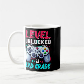 Level 3. Klasse freigeschaltet Zurück zur Schule T Kaffeetasse