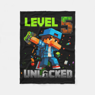 Level 5 freigeschaltet Lustiger Geburtstagsjunge P Fleecedecke