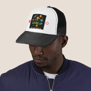 Level Up Gamer Trucker Hut – Pixel Retro Stil Truckerkappe