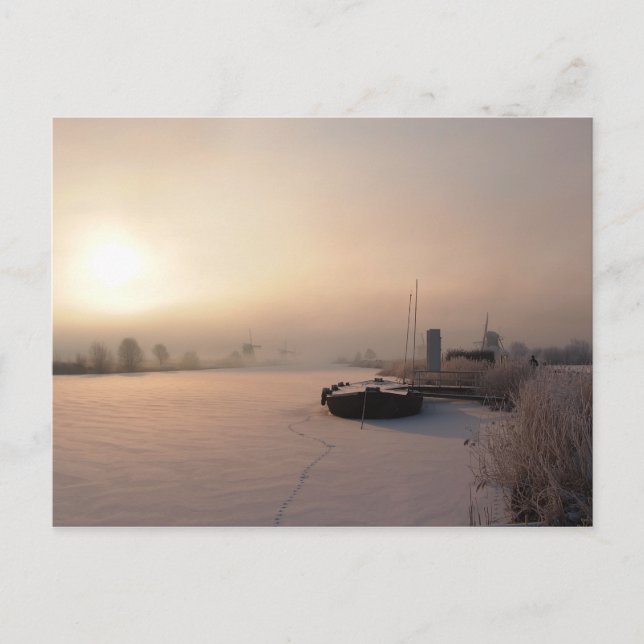 Lever de soleil d'hiver dans la carte postale Pays (Devant)