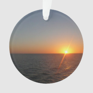 Lever du soleil à Sea III Océan Horizon