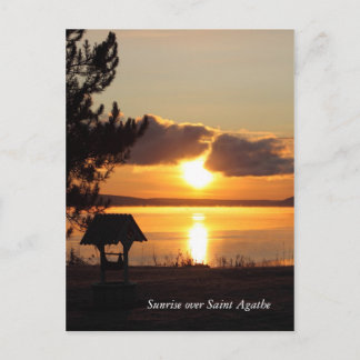 Lever du soleil sur la carte postale de Saint Agat