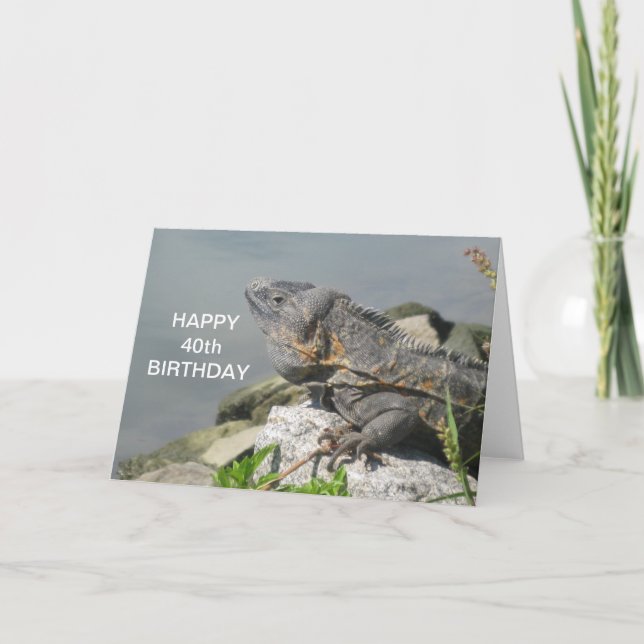 Lézard sur une carte de joyeux anniversaire de (Devant)