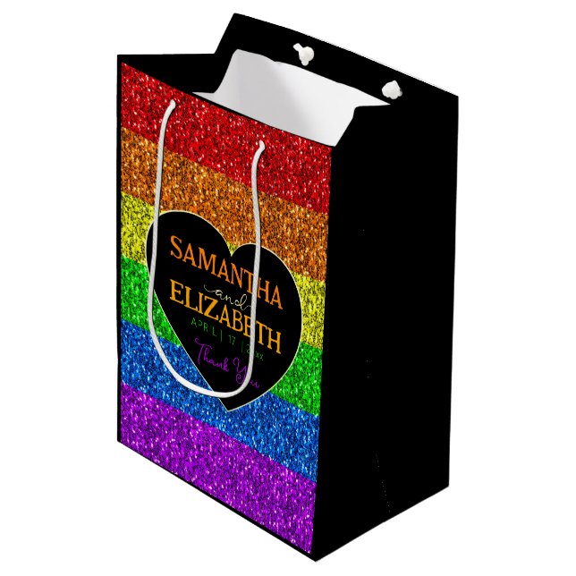 LGBT Flag Regenbogen Glitzern Hochzeit Danke Mittlere Geschenktüte (Vorderseite Schrägansicht)