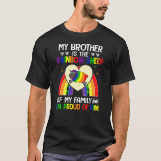 LGBT Gay Pride mein Bruder ist Regenbogenschaf bei T-Shirt