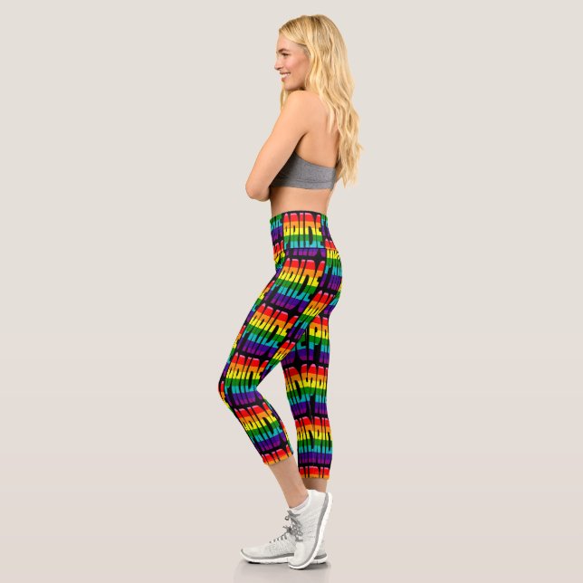 LGBT Rainbow Flag Textmuster Gay Pride LGBTQ Capri Leggings (Links)