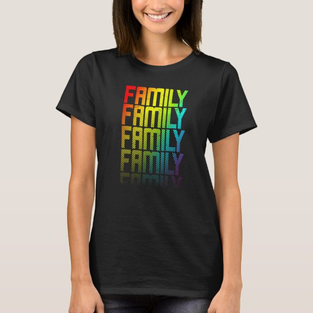Lgbtq+-Rainbow-Gay Pride-Textfade Graphic T-Shirt (Vorderseite)