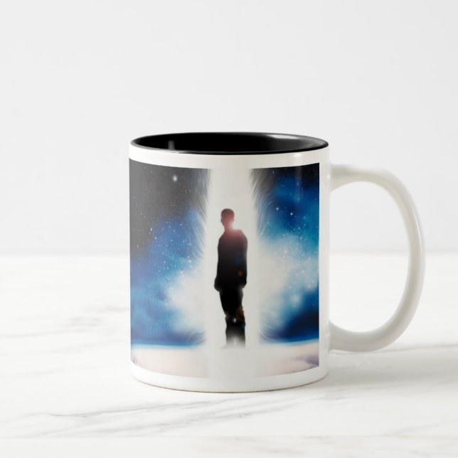 L'homme de la tasse de café de concepteur de la (Droit)