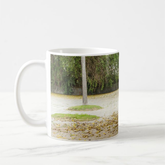 Li Garden Series: Waiting in Stillness Kaffeetasse (Links)