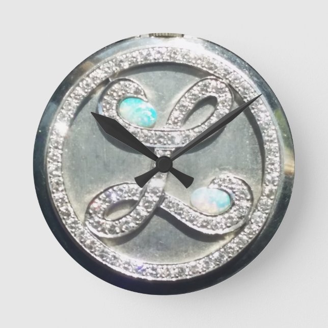 Liberace "Tiffany bewaffneter Raubüberfall" Runde Wanduhr (Vorderseite)