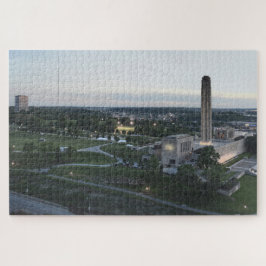 Liberty Memorial und BMA Gebäude, Kansas City, Mi