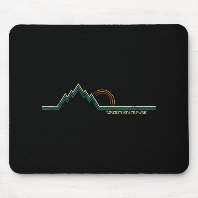 Liberty State Park New Jersey Mountain Retro  Mousepad (Vorne)