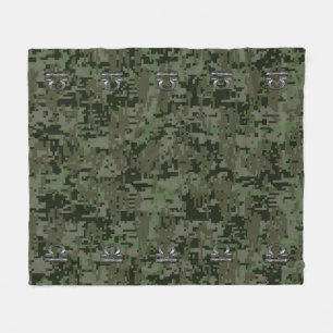 Libra Zodiac Sign auf olivengrüne digitale Camouf Fleecedecke