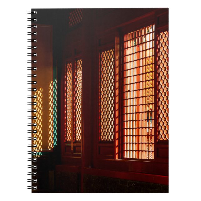 Licht durch Fenster des Mesh Notizblock (Vorderseite)