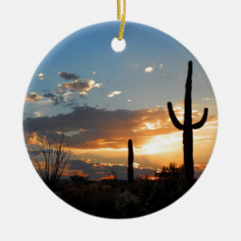 Licht verblaßt in einer Flamme Keramikornament