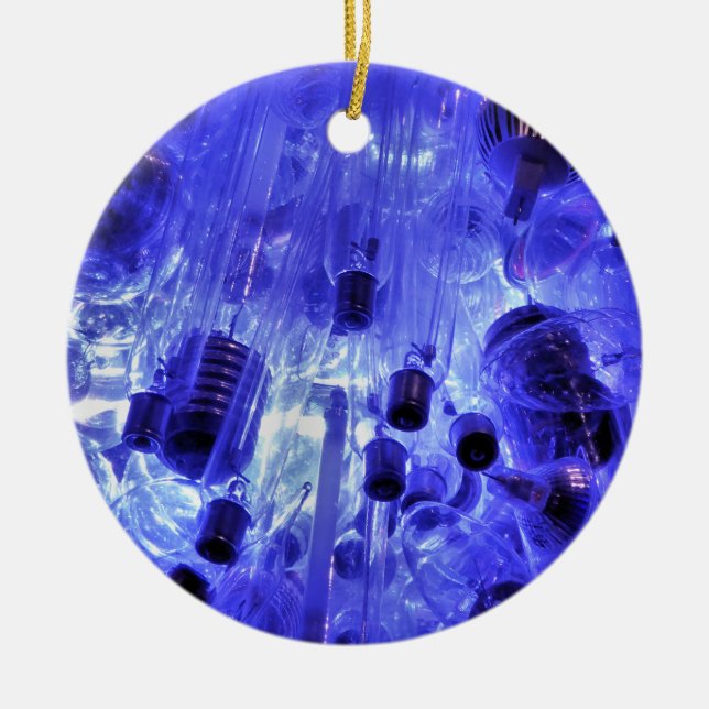 LICHTE KERAMIKORNAMENT (Vorne)