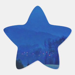 Lichter in einem blauen Berg-Nebel Stern-Aufkleber