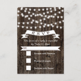 Lichterfolge auf Holz und Banner Hochzeit RSVP Karte