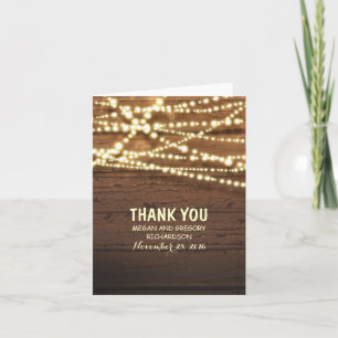 Lichterketten und Altholz Hochzeit Danke