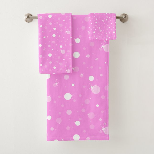 LICHTPINK SPRITZER CUSTOM TOWEL SET (Insitu)