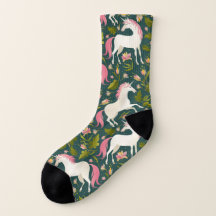 Licorne magique avec des fleurs