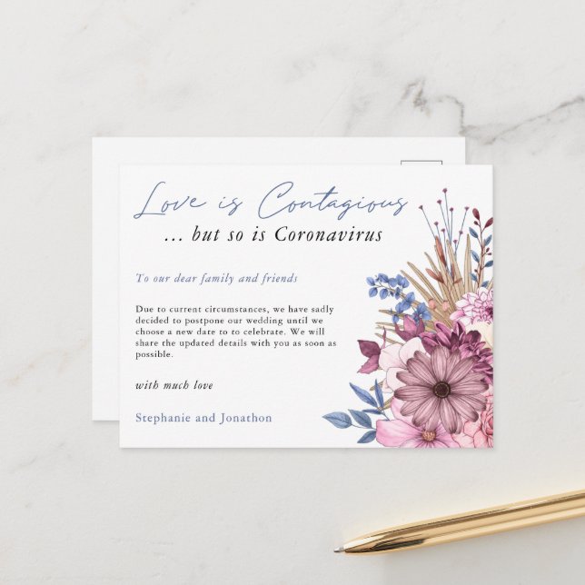 Liebe Ansteckende Hochzeit Postpone COVID Florals Ankündigungspostkarte (Vorderseite/Rückseite Beispiel)