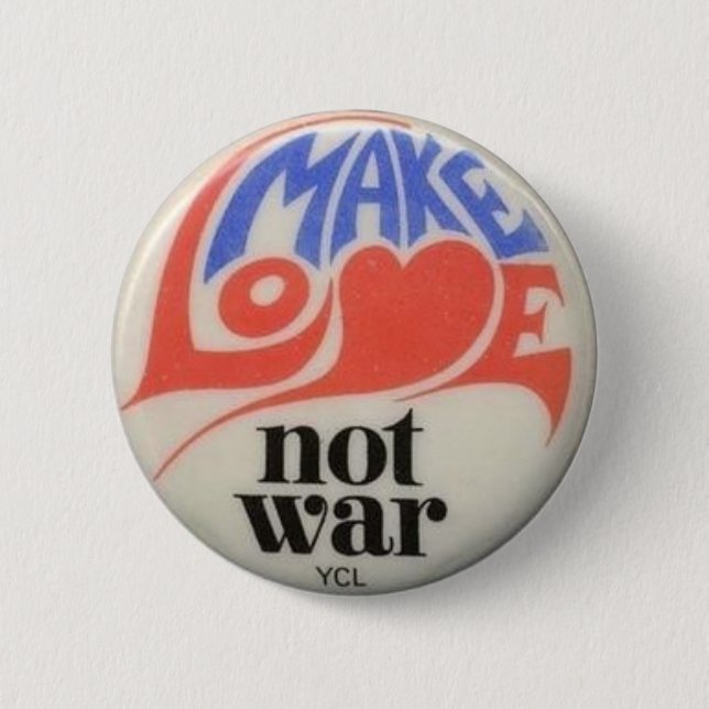 Liebe anstelle des "War 66"-Knopfes Button (Vorderseite)