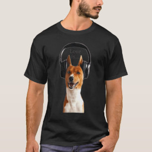 Liebe Basenji Dog Mama Vater Welpe Niedlichen Haus T-Shirt