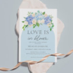 Liebe befindet sich im Brautparty der Hydrangea Einladung<br><div class="desc">Liebe ist in Bloom Hydrangea Bridal Dusche Einladungen</div>