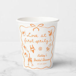 Liebe bei den ersten Brautparty-Cups des Spritz Pappbecher
