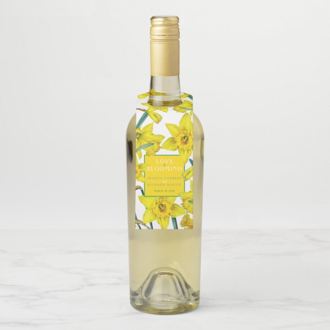 Liebe blüht Aquarellgelb Frühjahrshochzeit Flaschenanhänger (Auf Flasche)