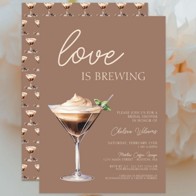 Liebe Braut Espresso Martini Brautparty Einladung (Love is brewing Espresso Martini Bridal Shower Invitation, Bridal Brunch, Brown, Modern Chic Trendy)