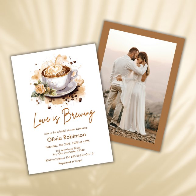Liebe der Blume ist das braune Foto Brautparty Einladung (Floral Love is Brewing Brown Photo Bridal Shower Invitation  )