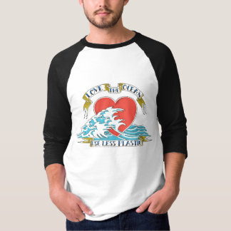 Liebe der Ozean, benutzen weniger Plastik T-Shirt