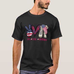 Liebe des Friedens Erinnern Sie sich an den Kampfs T-Shirt