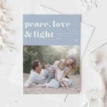 Liebe des Friedens und Foto des hellblauen Hanukka Feiertagskarte<br><div class="desc">Frieden,  Liebe und Licht. | Senden Sie Ihre Hanukkah Grüße an Familie und Freunde mit dieser anpassbaren Hanukkah-Karte. Es zeichnet sich durch Retro-fett Typografie aus. Personalisieren Sie dieses Foto Hanukkah-Karte durch Hinzufügen Ihrer Daten. Diese benutzerdefinierte Hanukkah-Karte ist in anderen Farben und Cardstock erhältlich. Matching-Elemente sind ebenfalls verfügbar.</div>