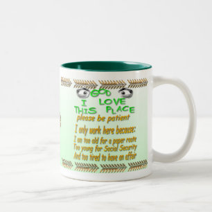 Liebe des Gott-I dieser Platz Zweifarbige Tasse