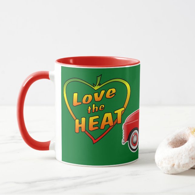 Liebe des hitzigen, roten Pfefferwagens Tasse (Mit Donut)