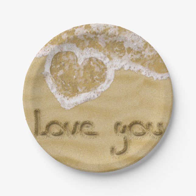 "Liebe du" In Sand geschriebenes Herz Pappteller (Vorderseite)