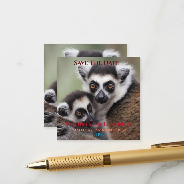 **"Liebe einer Mutter: Mama und Baby Lemur Cuddlin Begleitkarte (Vorderseite/Rückseite Beispiel)