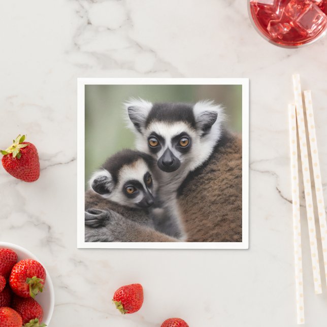 **"Liebe einer Mutter: Mama und Baby Lemur Cuddlin Serviette (Beispiel)