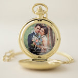 Liebe Elegantes White Script Foto Hochzeit Gold Taschenuhr<br><div class="desc">Liebe Elegantes White Script Foto Wedding Gold Pocket Watch</div>