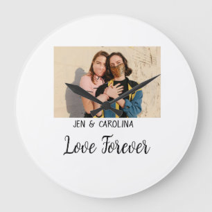 Liebe Forever LGbtq Paar Stolz hinzufügen Fotoname Große Wanduhr