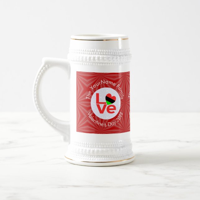 Liebe für die afroamerikanische Rote Buchstaben pe Bierglas (Links)