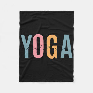 Liebe für Yoga. Ein Yoga-Mama-Sein Fleecedecke
