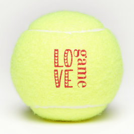 Liebe Game - Niedlich Hearts Typografie Valentinst Tennisbälle
