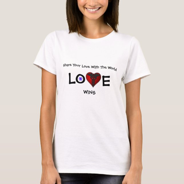 Liebe-Gewinne T-Shirt (Vorderseite)