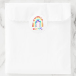 Liebe gewinnt Regenbogenfarben Zeichnend Runder Aufkleber